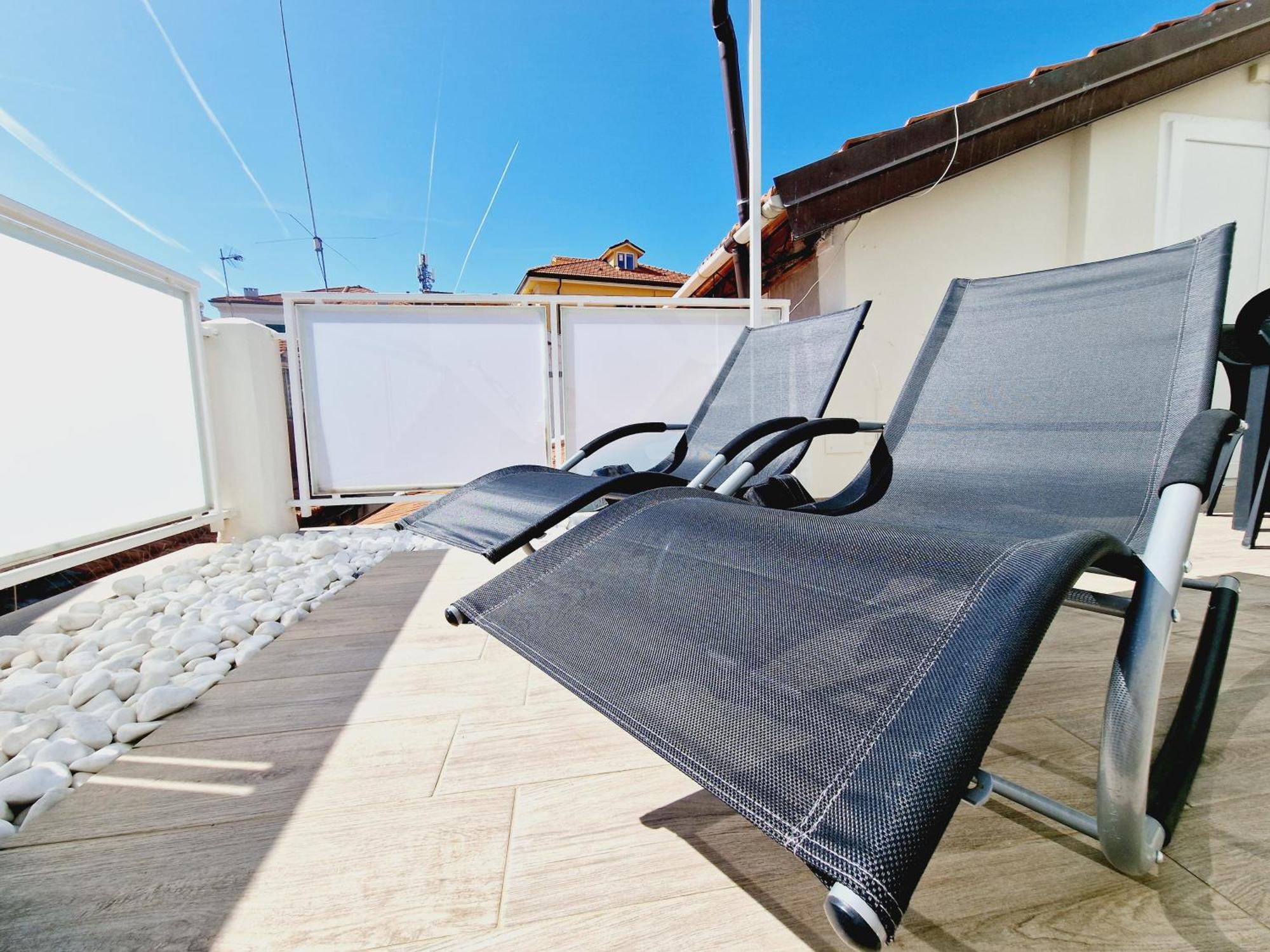 Homeholidaysanremo - Luxe & Glamour Apartment