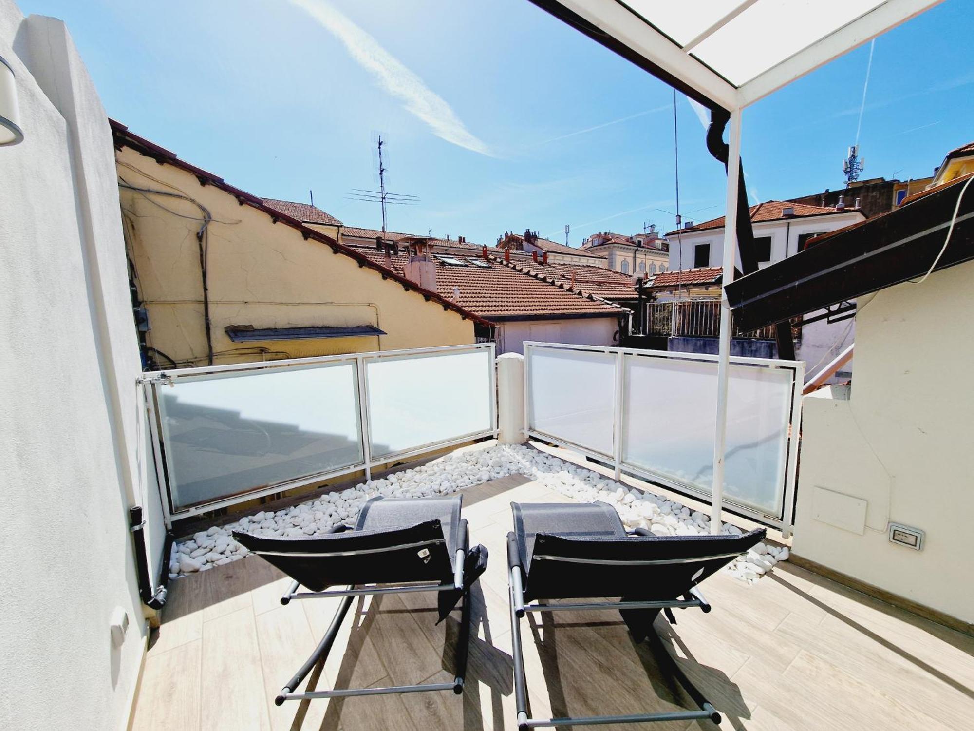 Homeholidaysanremo - Luxe & Glamour Apartment