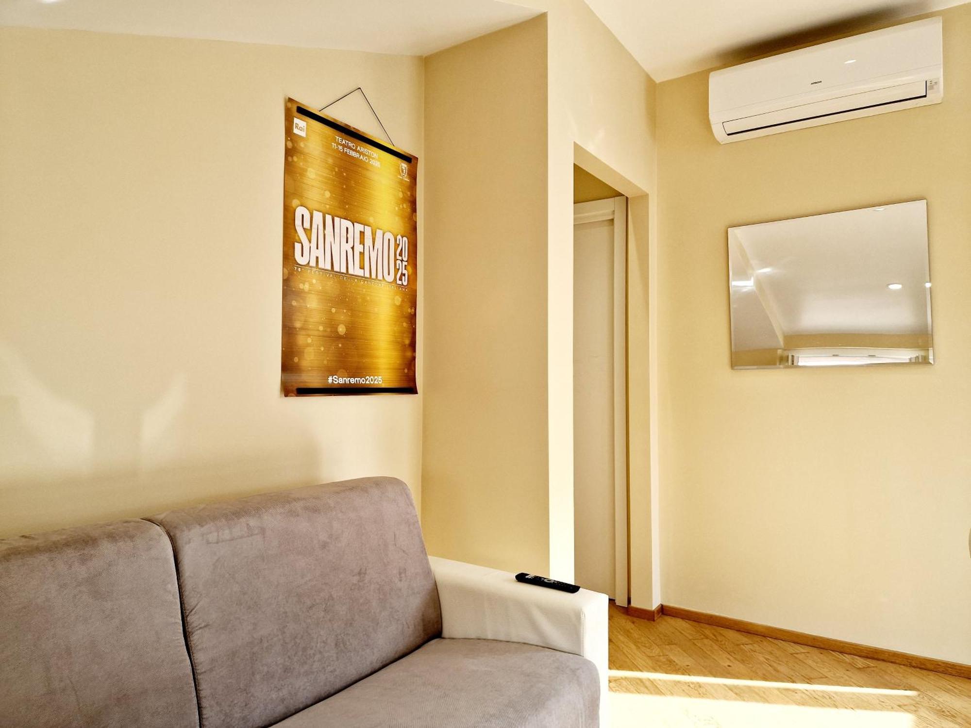 Homeholidaysanremo - Luxe & Glamour Apartment *